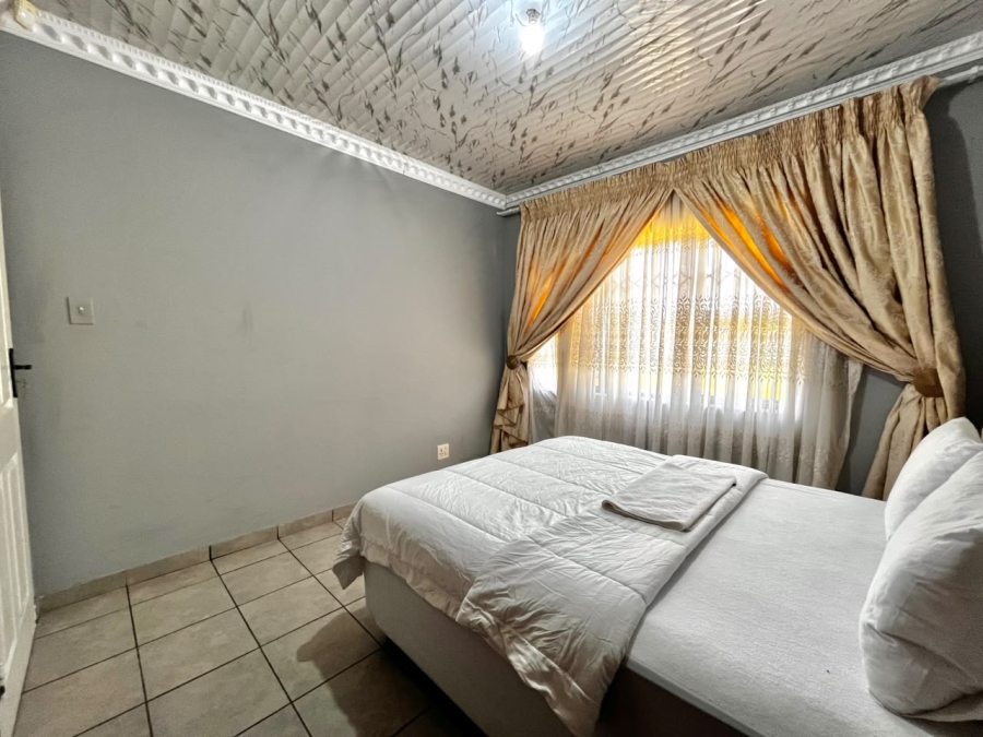 3 Bedroom Property for Sale in Rustenburg North North West